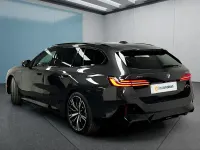 Gebraucht BMW 540 303 PS (222 kW) 2025 Grau Kombi