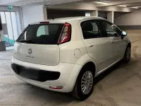 Gebraucht Fiat Punto 68 PS (50 kW) 2011 Weiß Kleinwagen