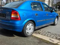Gebraucht Opel Astra Comfort 101 PS (74 kW) 1998 Blau Limousine