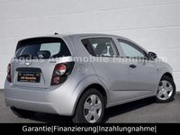 Gebraucht Chevrolet Aveo LS 69 PS (50 kW) 2013 Silber Kleinwagen