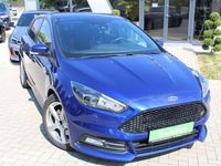 Second-hand Ford Focus ST 250 CP (183 kW) 2017 Albastru Berlinǎ