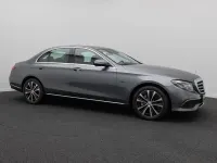 Gebraucht Mercedes E300 306 PS (225 kW) 2019 Selenitgrau Limousine