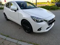 Gebraucht Mazda 2 90 PS (66 kW) 2015 Weiß Kleinwagen