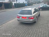 Gebraucht Mercedes E220 150 PS (110 kW) 2005 Grau Kombi