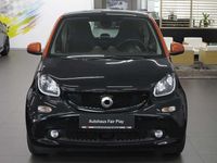 Gebraucht Smart ForTwo Coupé 90 PS (66 kW) 2018 Cbsfarbe schwarz Coupé