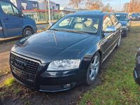 Gebraucht Audi A8 232 PS (170 kW) 2005 Ebonyschwarz perleffekt (metallic) Limousine