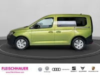 Gebraucht VW Caddy Basis 122 PS (89 kW) 2021 Gruen Van / Kleinbus