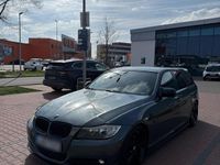 Gebraucht BMW 320 177 PS (130 kW) 2008 Grau Kombi
