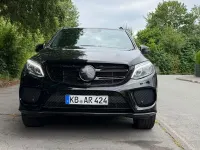 Gebraucht Mercedes GLE400 333 PS (244 kW) 2017 Schwarz SUV