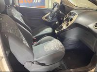 Gebraucht Ford Ka Trend 69 PS (50 kW) 2012 Weiß Kleinwagen