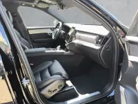 Neu Volvo XC90 Plus 455 PS (334 kW) 2026 Schwarz SUV