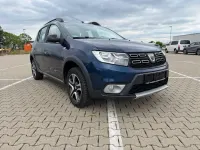 Gebraucht Dacia Sandero Celebration 90 PS (66 kW) 2018 Blau SUV