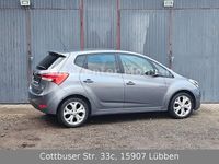 Gebraucht Hyundai ix20 Edition 116 PS (85 kW) 2012 Grau Kleinwagen