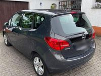 Gebraucht Opel Meriva Active 95 PS (69 kW) 2016 Braun Van / Kleinbus