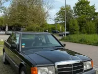 Gebraucht Mercedes 190 Sportline 122 PS (89 kW) 1991 Schwarz Limousine