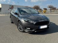 Gebraucht Ford Focus ST-Line 182 PS (133 kW) 2018 Grau Kombi
