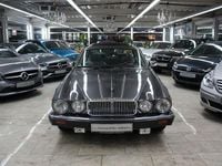 Gebraucht Jaguar XJ12 295 PS (216 kW) 1986 Grau Limousine