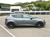 Używany Seat Leon FR 179 KM (131 kW) 2018 Szary Sedan/Limuzyna