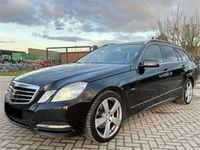 Gebraucht Mercedes E300 231 PS (169 kW) 2011 Schwarz Limousine