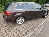 Gebraucht Opel Astra 140 PS (102 kW) 2012 Andere farben Kombi