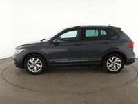 Gebraucht VW Tiguan Active 150 PS (110 kW) 2022 Grau SUV