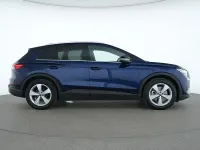 Gebraucht Audi Q4 e-tron Advanced 150 kW (204 PS) 2024 Navarrablau SUV