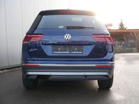 Gebraucht VW Tiguan Highline 150 PS (110 kW) 2016 Blau SUV