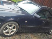 Gebraucht Mercedes E200 136 PS (100 kW) 1997 Blau Kombi