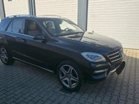 Gebraucht Mercedes ML350 258 PS (189 kW) 2014 Schwarz SUV