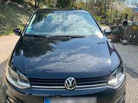 Gebraucht VW Polo 66 PS (48 kW) 2016 Schwarz Limousine