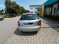 Gebraucht Audi A4 105 PS (77 kW) 2004 Grau Kleinwagen