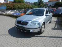 Gebraucht Skoda Octavia 102 PS (75 kW) 2004 Silber Limousine