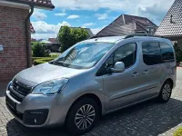 Gebraucht Peugeot TePee Active 99 PS (72 kW) 2015 Grau Van / Kleinbus
