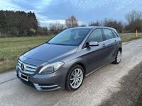 Gebraucht Mercedes B180 122 PS (89 kW) 2012 Grau Van / Kleinbus
