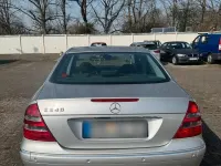 Gebraucht Mercedes E240 177 PS (130 kW) 2003 Silber Limousine