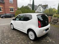 Gebraucht VW up! 75 PS (55 kW) 2011 Weiß Kleinwagen