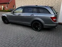 Gebraucht Mercedes C200 Elegance 136 PS (100 kW) 2012 Grau Limousine