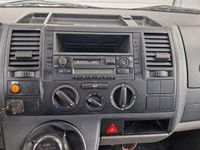 Gebraucht VW Transporter 174 PS (127 kW) 2005 Grauweiß r9002 Van