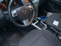 Usata Opel Astra 90 CV (66 kW) 2009 Blu Berlina