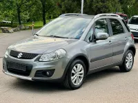 Gebraucht Suzuki SX4 Style 120 PS (88 kW) 2014 Grau SUV