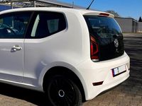 Gebraucht VW up! 65 PS (47 kW) 2017 Weiß Kleinwagen