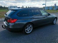 Gebraucht BMW 318 150 PS (110 kW) 2013 Braun Kombi