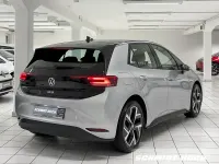 Gebraucht VW ID.3 Pro 150 kW (204 PS) 2024 Scale silver (silber) Kleinwagen