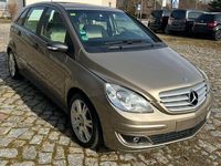 Gebraucht Mercedes B180 109 PS (80 kW) 2007 Gelb Van / Kleinbus