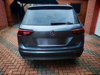 Gebraucht VW Tiguan Allspace IQ Drive 190 PS (139 kW) 2019 Grau SUV