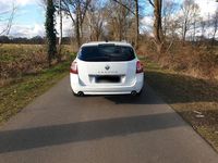 Gebraucht Renault Laguna III 150 PS (110 kW) 2010 Weiß Kombi