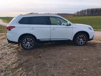 Gebraucht Mitsubishi Outlander Plus 150 PS (110 kW) 2018 Weiß SUV