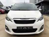 Gebraucht Peugeot 108 Allure 82 PS (60 kW) 2015 Weiß Kleinwagen
