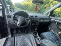 Gebraucht VW Touran Trendline 90 PS (66 kW) 2013 Van / Kleinbus