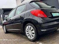 Gebraucht Peugeot 207 109 PS (80 kW) 2010 Schwarz Kleinwagen